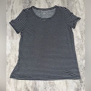 American Eagle top